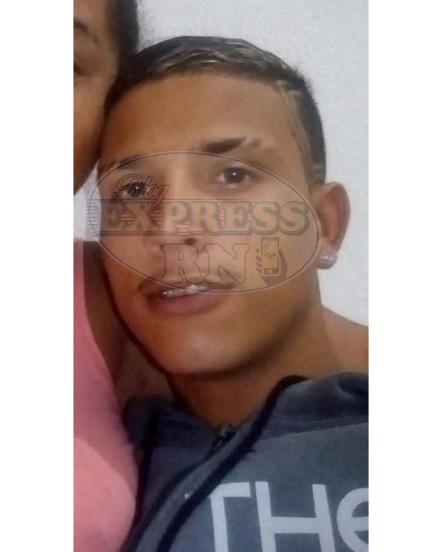 (FOTOS) Exclusivo: Esse é Jhonata Jotinha, linha de frente do Sindicato na Rocinha que matou Léo Gostosinho